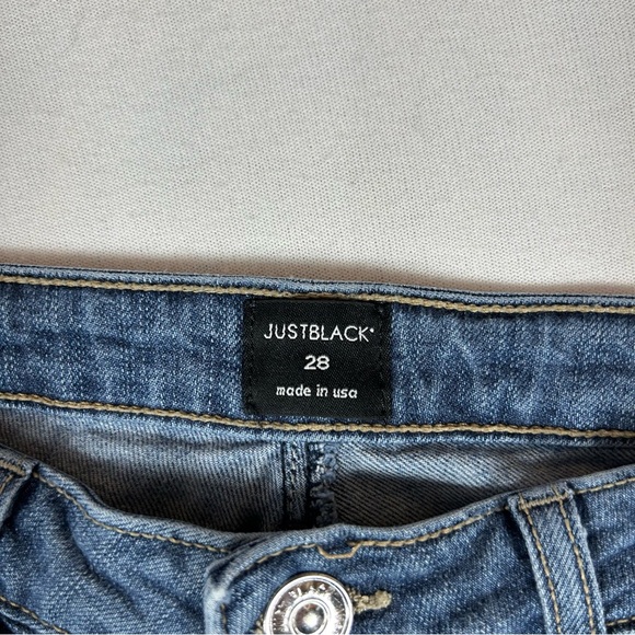 Just Black Boyfriend Jeans Womens 28 Blue Denim Distressed Medium Wash Mid Rise - Picture 5 of 11
